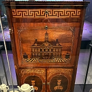 014 Wel een hele mooie kast